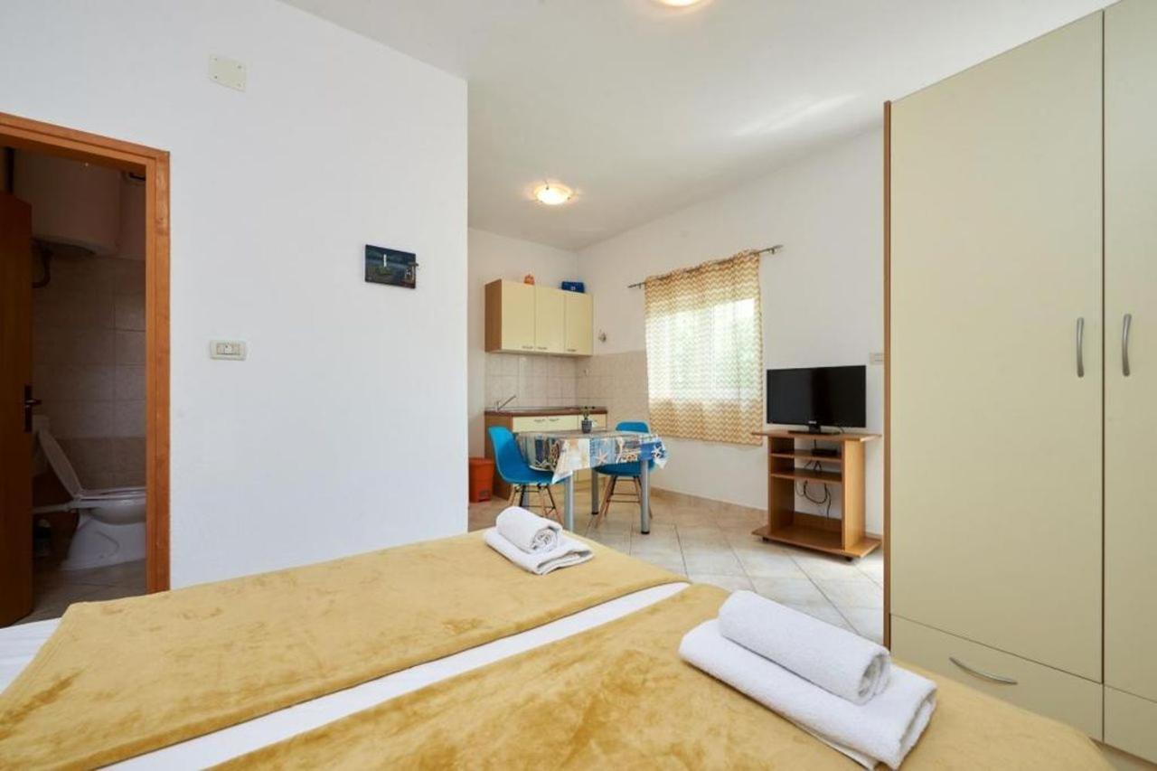 In With Terrace, Air Conditioning, Wifi, Washing Machine 5052-1 *